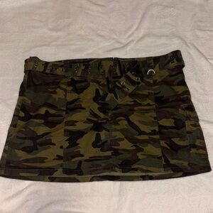 Forever 21 Green Camouflage Mini Skirt